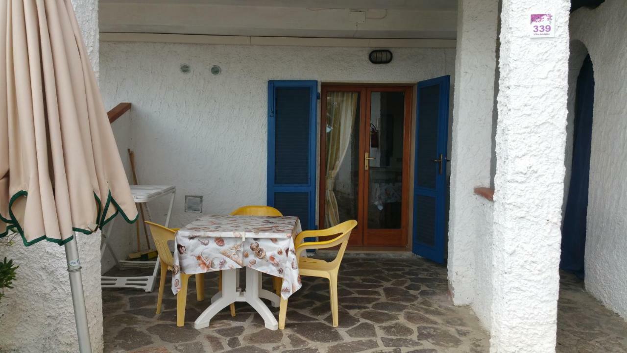 Residential Hotel Villaggio Innamorata 卡波利韦里 外观 照片